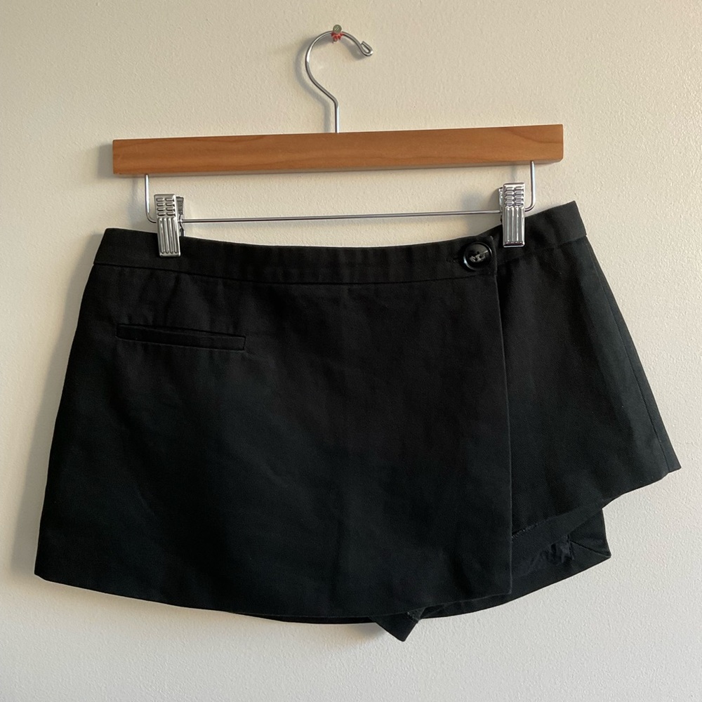 Isalis | Asymmetrical Mini Skort | Size M